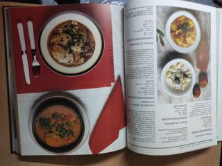 Colección completa Cocina de Oro. 6 tomos y 2 VHS