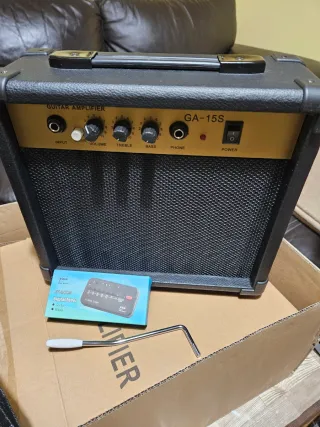 Pack Guitarra Eléctrica Daytona Stratocaster