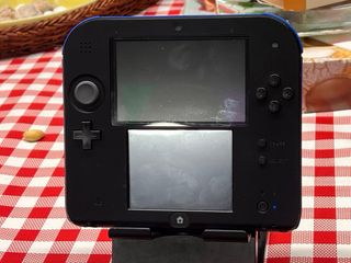 Nintendo 2DS Negra y Azul