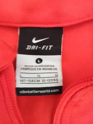 Chándal atlético de Madrid talla 12/13años