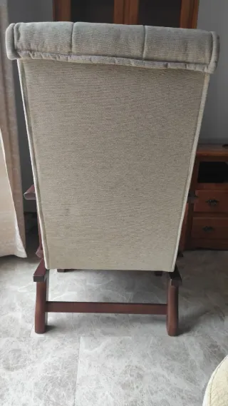 Butaca balancín tela y madera