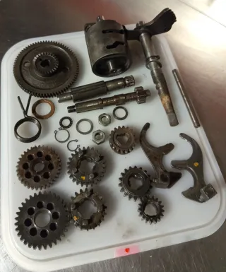 Caja cambios Puch completa