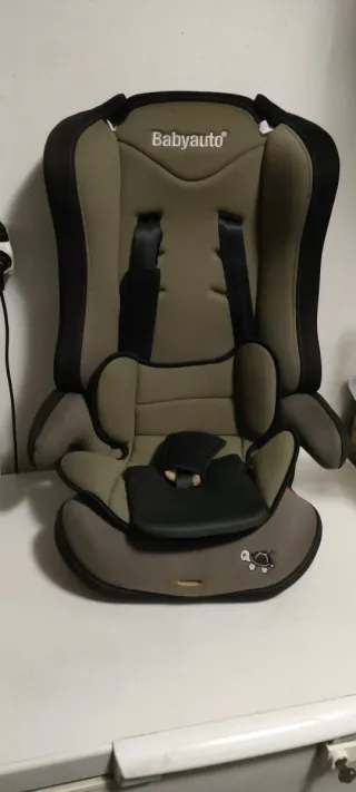 Seggiolino auto Babyauto