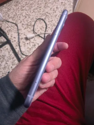 iPhone 11 Morado