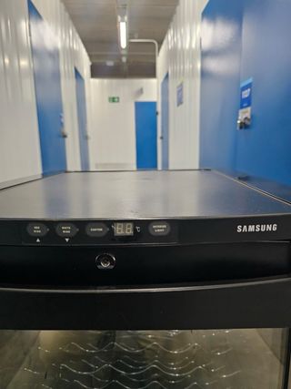 Botellero Samsung Plateado y Negro