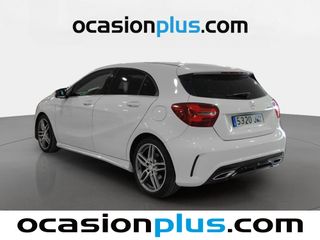 Mercedes-Benz Clase A 180 d AMG Line 80 kW (109 CV)