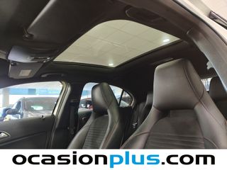 Mercedes-Benz Clase A 180 d AMG Line 80 kW (109 CV)