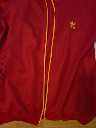 Chaqueta Adidas Roja y Amarilla
