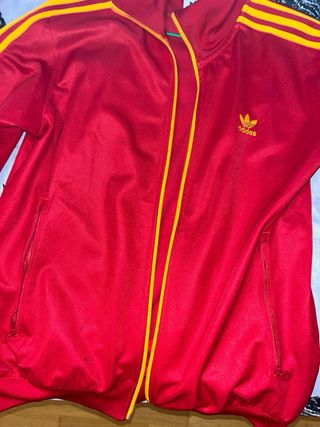 Chaqueta Adidas Roja y Amarilla
