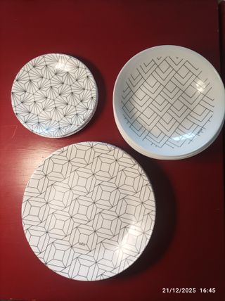 Vajilla Arcopal Diseño Geométrico