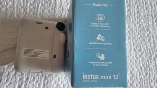 Cámara Instantánea Fujifilm Instax Mini 12 Blanca