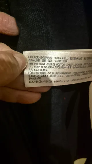 Giacchetta in pelle nera