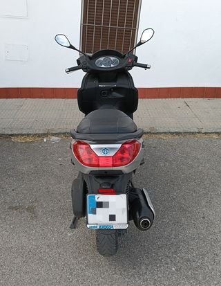 Piaggio 125 Moto Plata