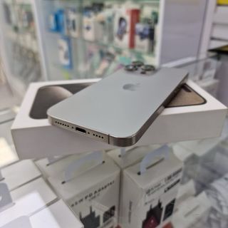 IPhone 15 Pro Max 256GB Natural Titanium Usado