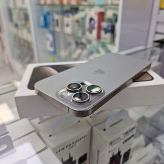 IPhone 15 Pro Max 256GB Natural Titanium Usado