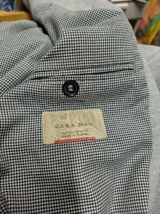 Americana Zara Hombre Talla M-L Gris