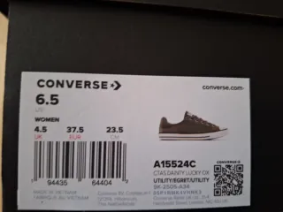 Converse Piel Verde Talla 37.5 NUEVAS SIN ESTRENAR