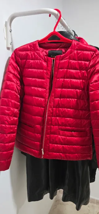 Chaqueta acolchada roja Massimo Dutti