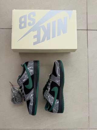 Nike SB Dunk Low There