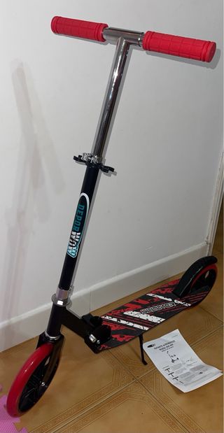 SIN ESTRENAR Patinete Acrobático Rueda 200 MM