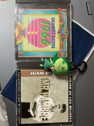 Pack 2 CDs Juan Perro y Los 60 + Llavero