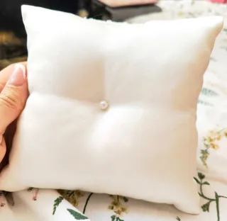 Cojín para anillos de boda blanco