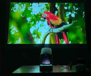 Proyector MAGCUBIC HY310