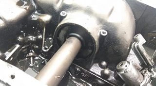 Mercedes 2411537 carter clase e (w124) berlina 3.0