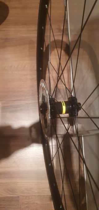 Ruedas Mavic Aksium Disc