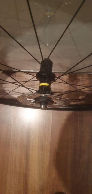 Ruedas Mavic Aksium Disc