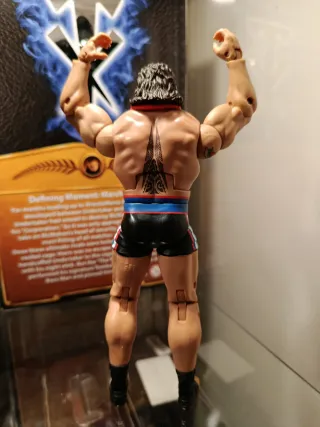 Figura WWE Rusev Mattel Elite