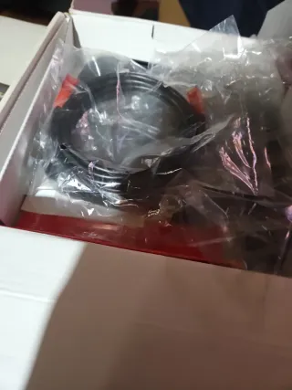 Descodificador Vodafone TV con mando