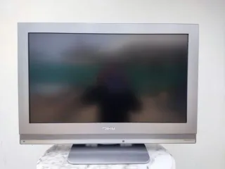 TV Toshiba Plata + Altavoces + DVD TDT HDMI