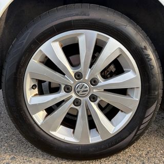 Volkswagen Golf 7 TDI ! ÚNICO PROPIETARIO !