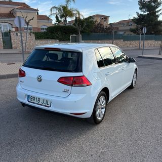 Volkswagen Golf 7 TDI ! ÚNICO PROPIETARIO !
