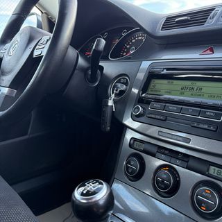 VOLKSWAGEN PASSAT 2.0 TDI ! UNICO PROPIETARIO !