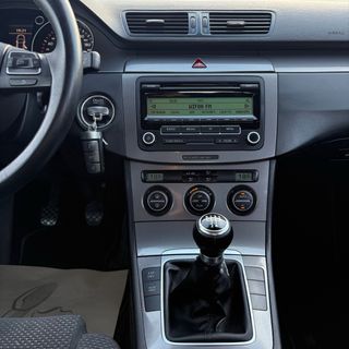 VOLKSWAGEN PASSAT 2.0 TDI ! UNICO PROPIETARIO !