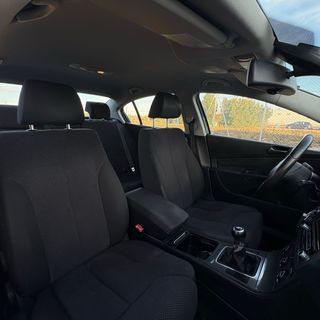 VOLKSWAGEN PASSAT 2.0 TDI ! UNICO PROPIETARIO !
