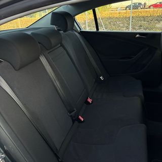 VOLKSWAGEN PASSAT 2.0 TDI ! UNICO PROPIETARIO !