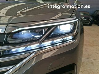 Volkswagen Touareg R-Line 3.0 TDI 170kW (231CV) Tip 4Motion