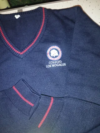 Jersey Colegio Los Nogales Talla 12