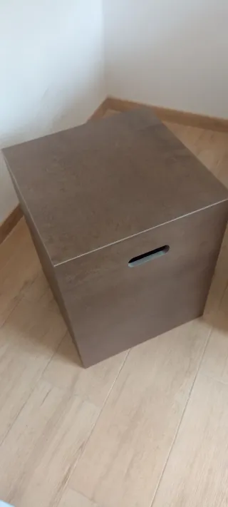 Taburete de porcelanico