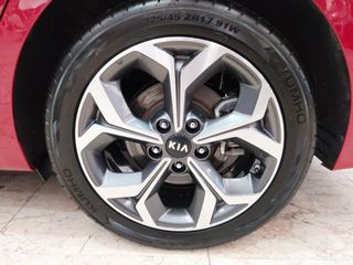 Kia Ceed Tourer 1.6 GDi PHEV 104kW (141CV) eDrive