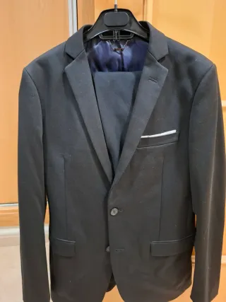 Traje chaqueta negro