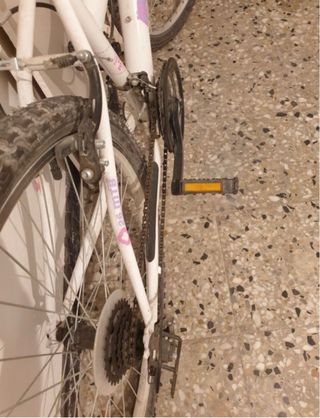 Bicicleta infantil Benbike 26 blanca y rosa