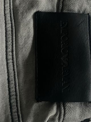 Jeans Armani Hombre gris  talla 30