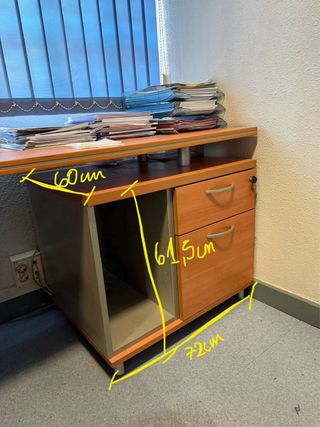 Mesa de oficina L madera y metal con cajonera