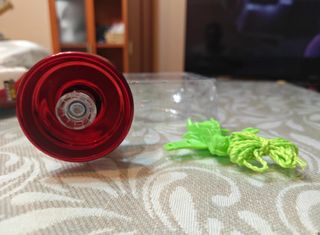 Yoyo Profesional Metálico Rojo Brillante + Accesor
