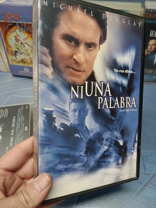 PELÍCULAS 7 VHS, pack Michael Douglas