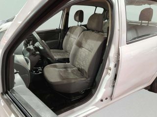 Dacia Sandero 1.2 16v Base 55 kW (75 CV)